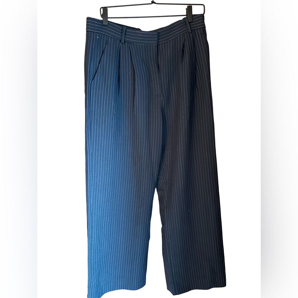 Abercrombie women’s Navy Pinstripe Trousers
